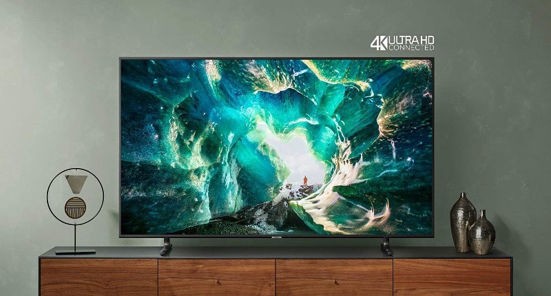 Samsung UE82RU8000U Smart TV 4K Ultra HD 82" Wi-Fi, Serie RU8000, 3840 x 2160 Pixels, Nero, 2019